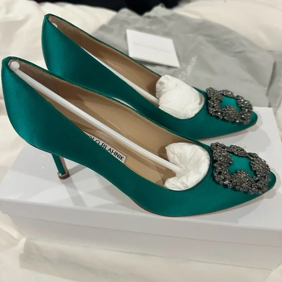 Manolo Blahnik Hangisi 70 Emerald Pumps - Picture 2 of 4